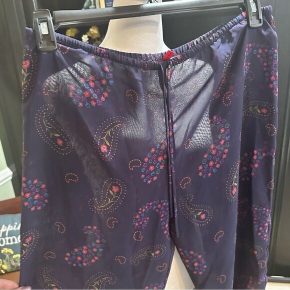 Josie Purple Sheer Paisley Floral Cropped Pants Size M - Picture 2 of 8